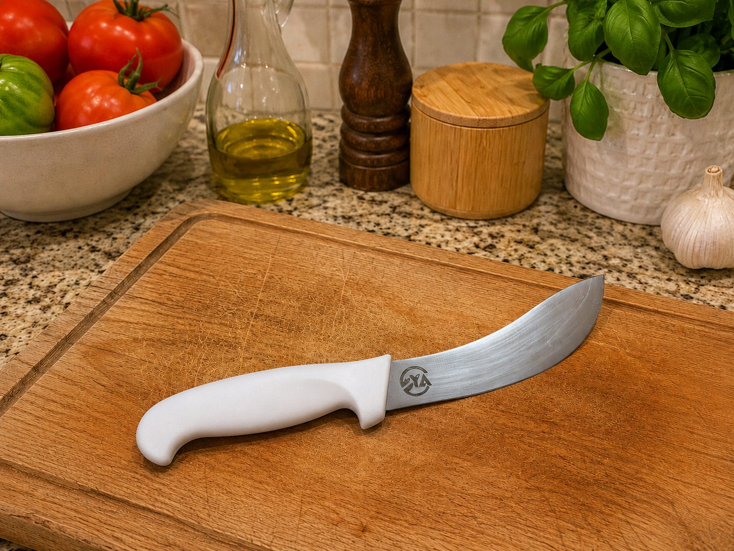 Curved knife - White